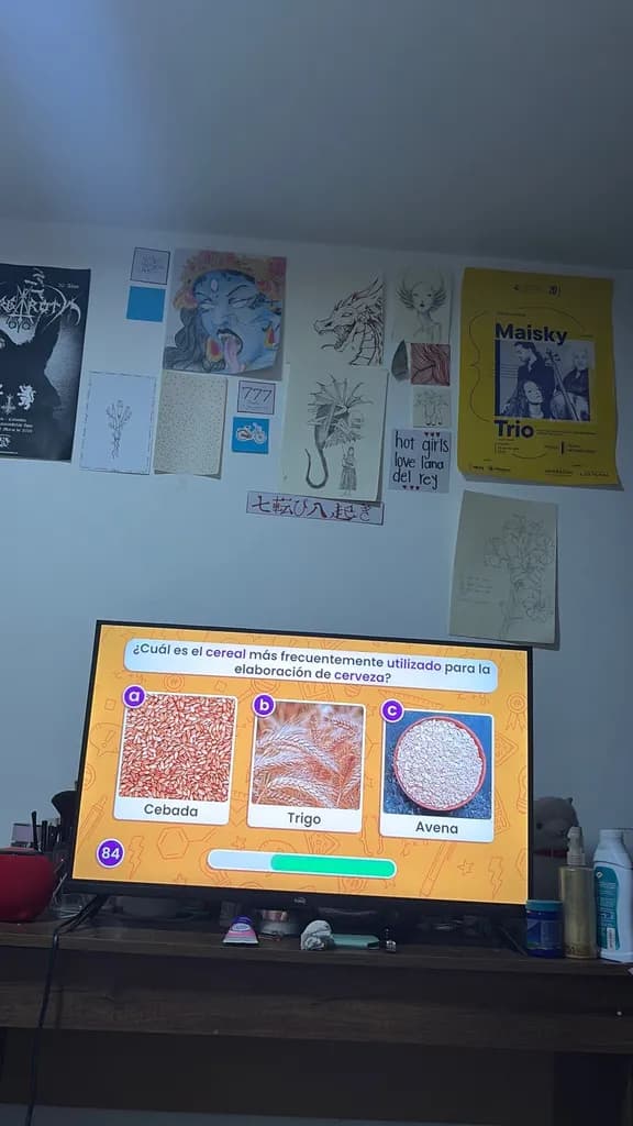 Moment media