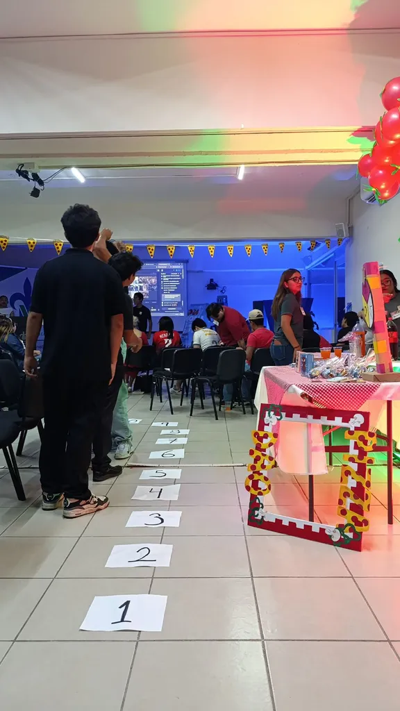 Moment media